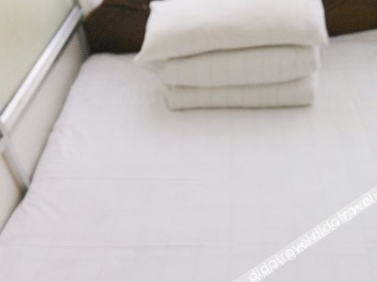 Bedroom 2, Huishengyuan Hotel, Qingdao