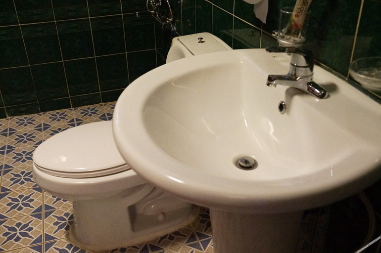 Bathroom 2, Haemil Guesthouse, Jeonju