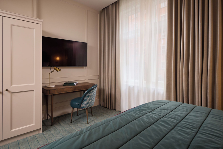 Room 5, The Bedford Hotel Belfast, Belfast