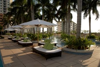 Others 5, Four Seasons Residences, Miami-Dade
