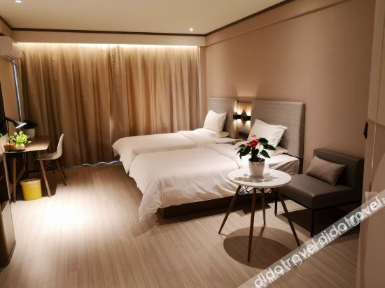 Others 3, HanTing Hotel (Heze Bus Terminal), Heze