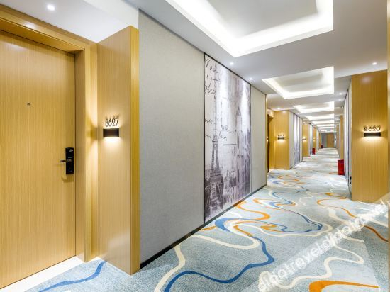 Others 5, Golden Leaf Hotel (Wanjiang), Dongguan