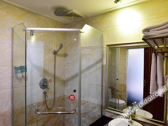 Others 5, Chaoyang Hotel, Luzhou