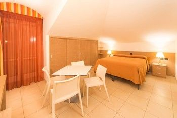 Others 5, Hotel & Apartments Sasso, Imperia