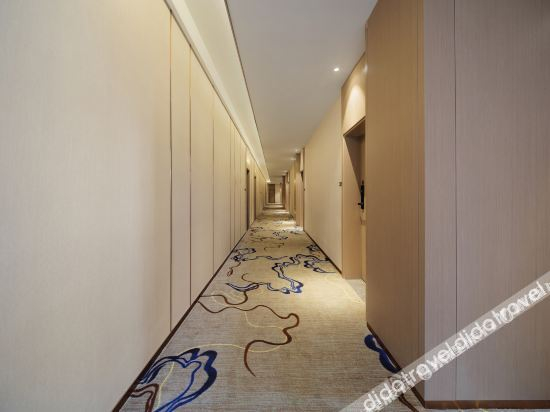 Others 2, Huiren hotel, Leshan