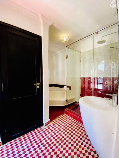 Bathroom 5, Riad basidi, Marrakech