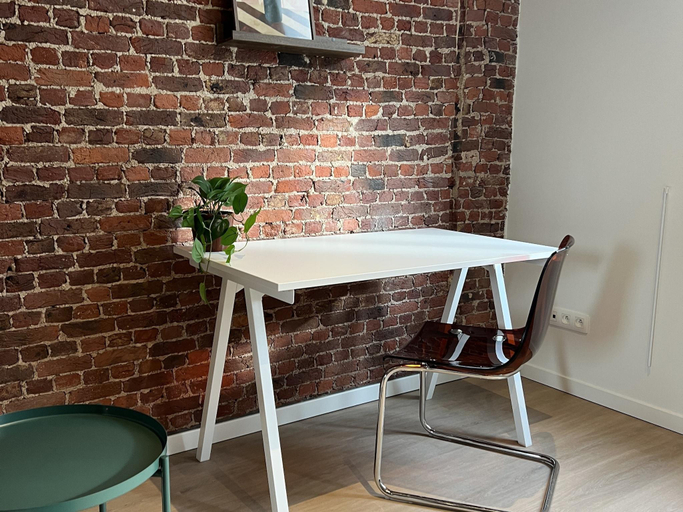 2, Attractive apartment in Bree for 2 guests, Limburg