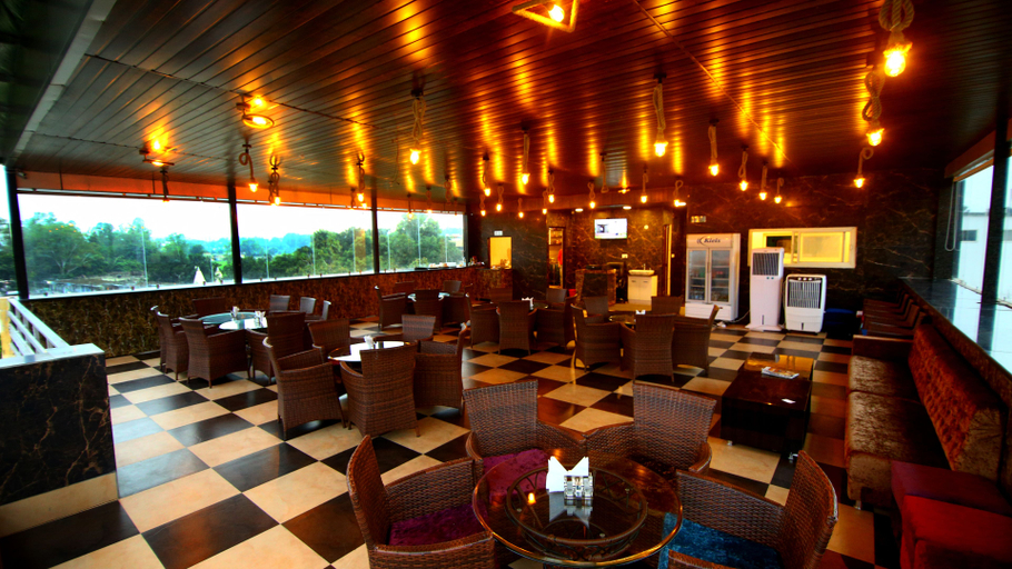 Food & Drinks 1, Hotel Gharonda, Garhwal