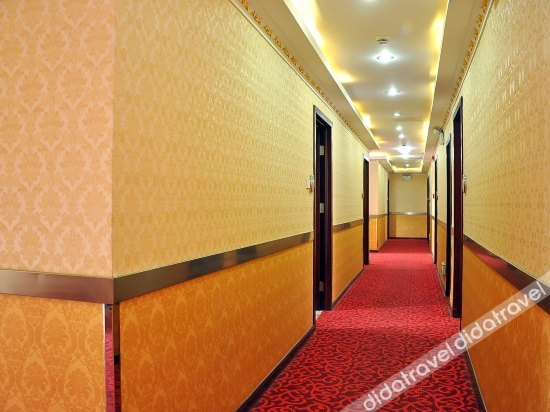 Others 3, Qi Hang Business Hotel, Changsha