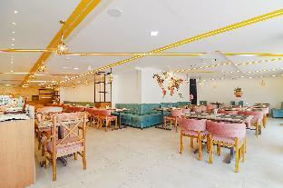 Food & Drinks 5, FabHotel Aamantran & Banquet Halls, Hyderabad
