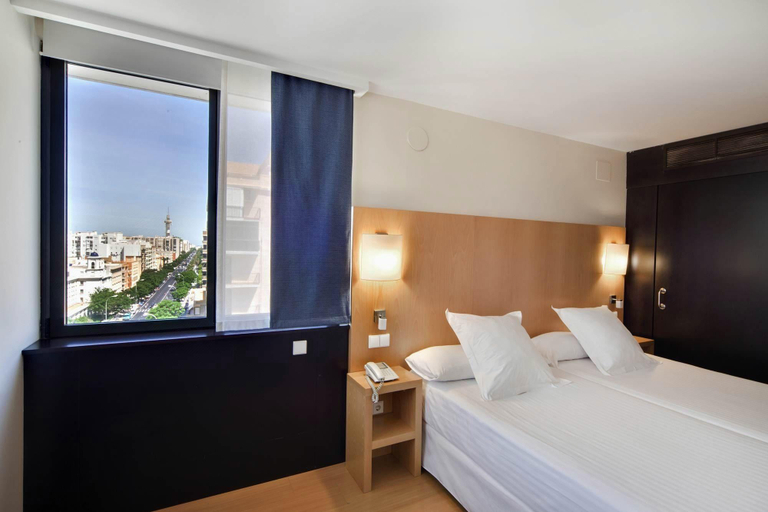 Bedroom 2, Occidental Hotel Cadiz, Cádiz
