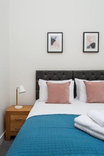 Bedroom 2, Queen's Park by Viridian Apartments, London