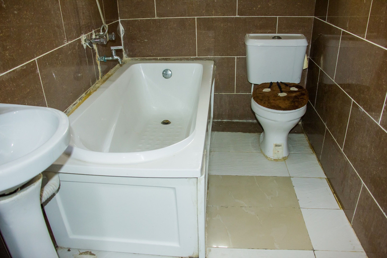 Bathroom 3, Ken Kol Apartments and Suites, Eti-Osa
