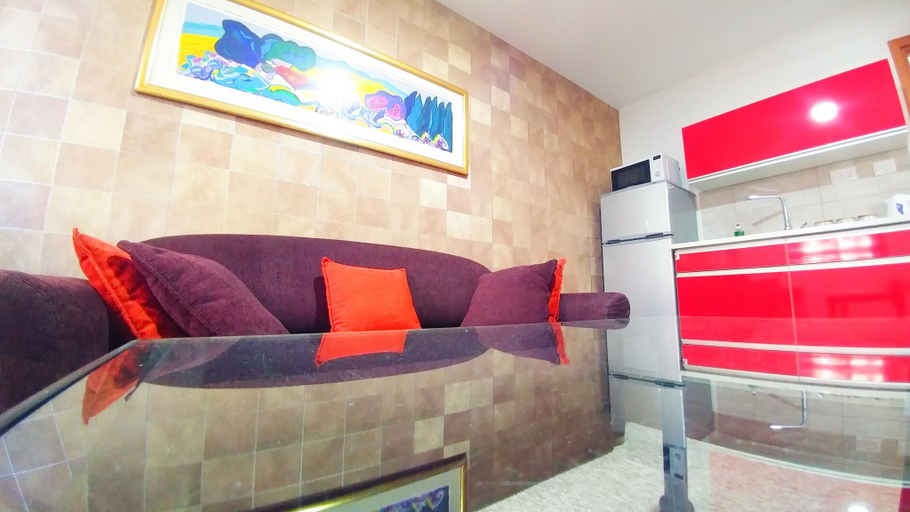 Others 3, City Suites