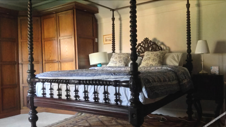 Bedroom 2, Harlington Manor, Central Bedfordshire