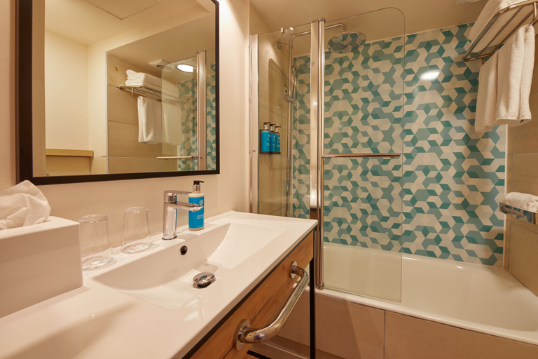 Bathroom 5, AluaSoul Zakynthos - Adults Only - All Inclusive, Ionian Islands