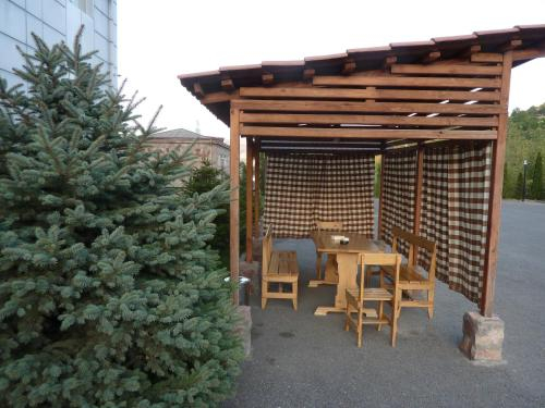 Others 3, Syunik Hotel