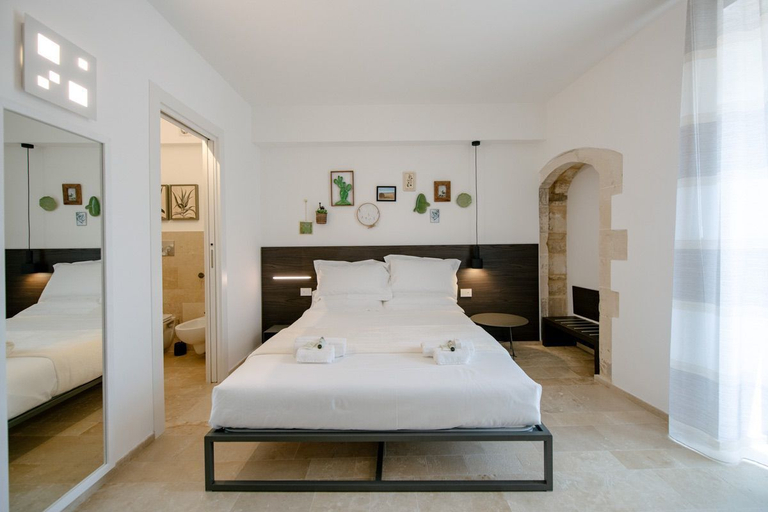 Bedroom 2, IBLA ROOMS, Ragusa