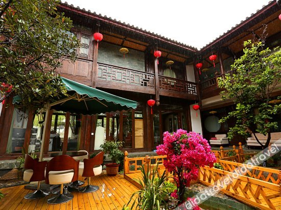 Others 3, Yi Jing Inn, Lijiang