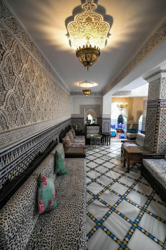 Public Area 2, Riad Mounana luxurious palace & spa, Fès