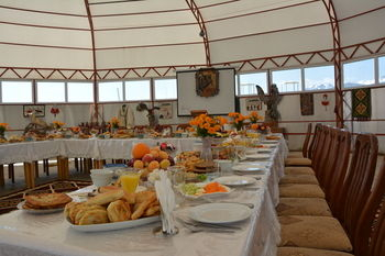 Food & Drinks 4, Baitour Complex, Bishkek