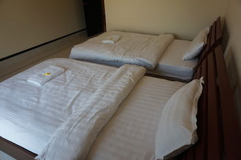 Others 2, Xaychaleurn Hotel, Vientiane