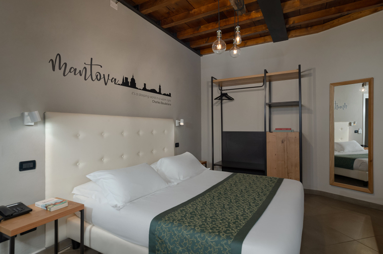 Bedroom 4, Bonacolsi Collection , Mantegna Hotels, Mantua