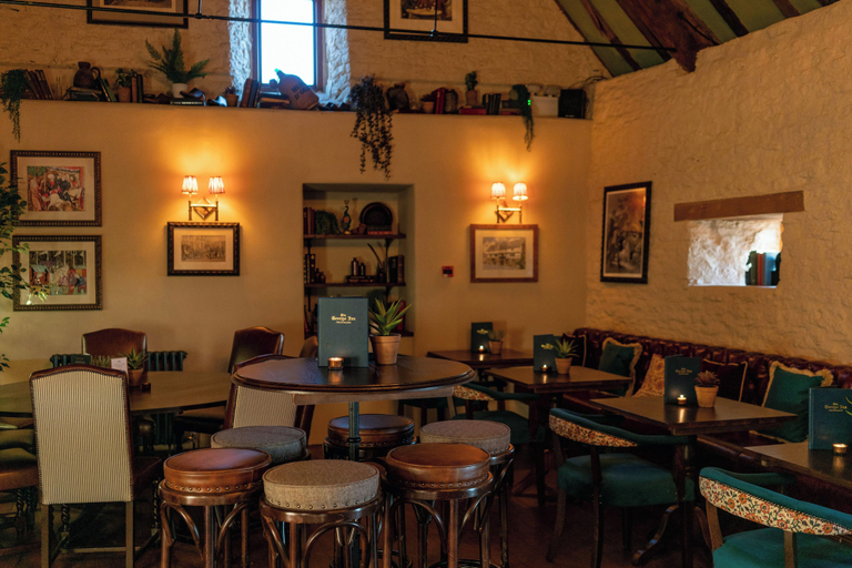 Food & Drinks 4, The George Inn and The Plaine, Somerset
