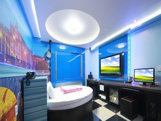 Bathroom 3, Hotel Pop Jinju, Jinju