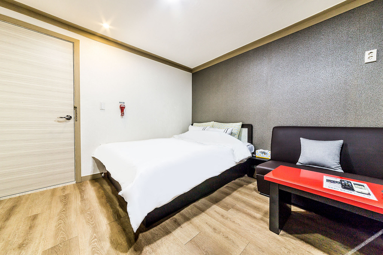 Bedroom 4, Incheon (Ganghwa) MS, Ganghwa