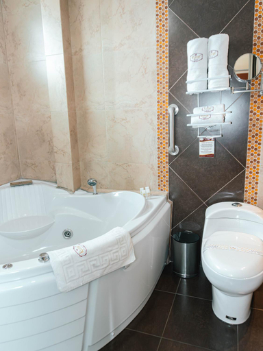 Bathroom 3, Kuna Hotel, Cuenca