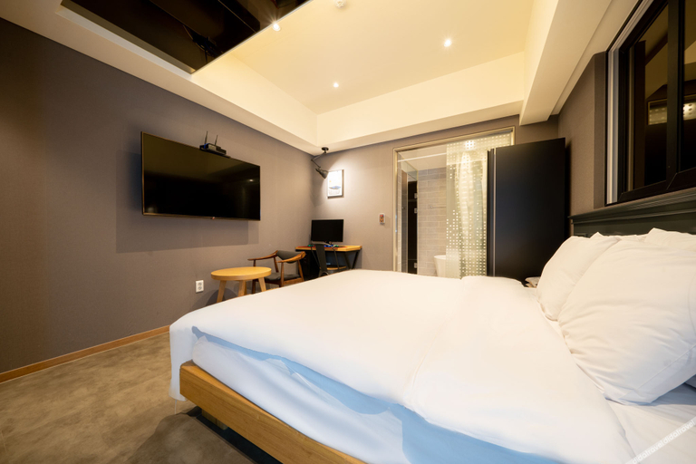 Bedroom 2, Deagu Taejeondong Soho 102, Chilgok