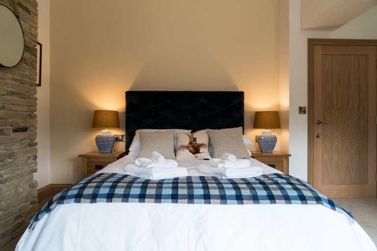 Bedroom 2, The Pickled Pheasant , Kirklees