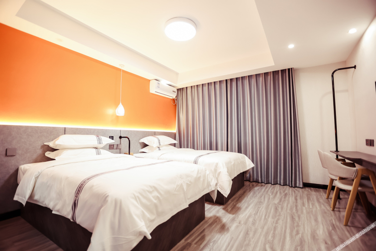 Bedroom 2, City 118 Hotel Tangshan Tianming Logistics Park, Tangshan
