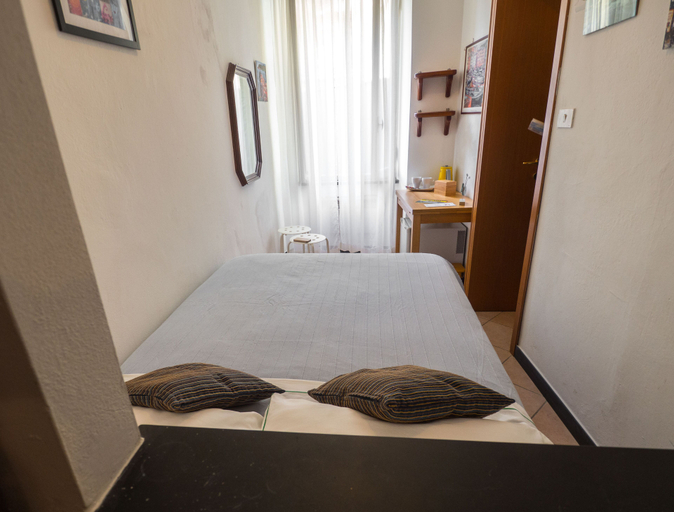 Bedroom 3, Carmelina Tiny Village Room, La Spezia