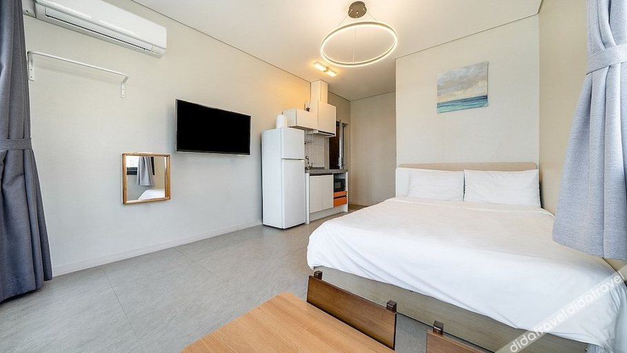 Bedroom 3, Gangneung SWAY Spa Pension, Gangneung