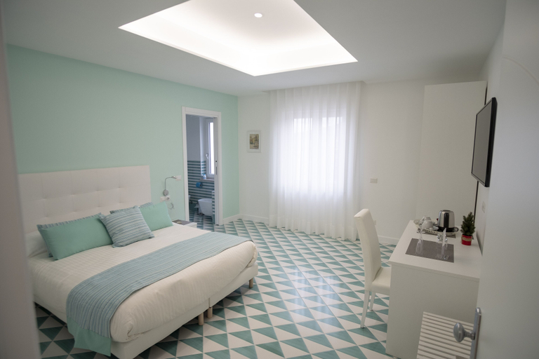 Bedroom 4, DOMUS SOLE, Napoli