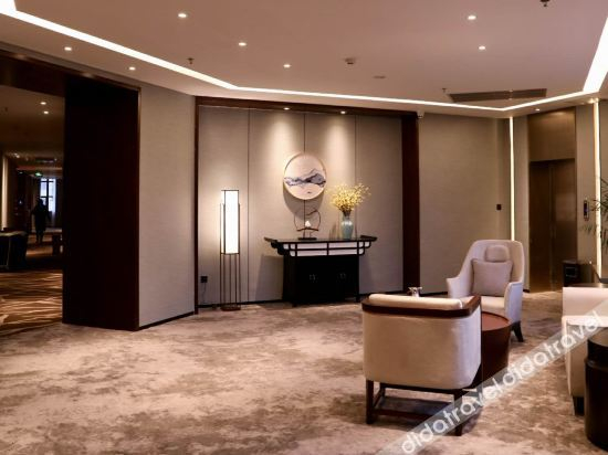Others 4, Boyu Hotel, Luzhou