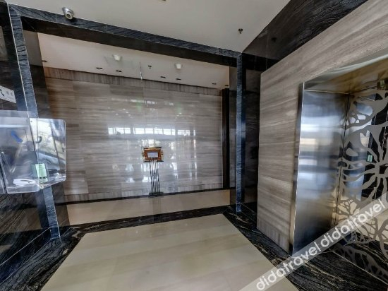 Others 3, CFGC Grand Hotel, Beijing