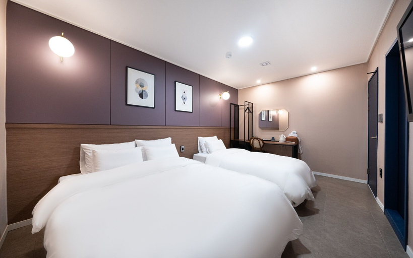 Others 4, Chuncheon Stay Oz, Chuncheon