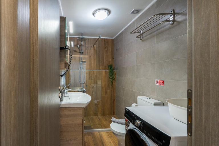 Bathroom 4, Vista Magica, Crete