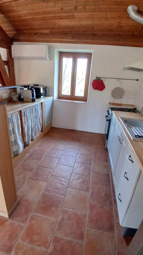 Kitchen 4, Domaine de Lasfonds, Aveyron