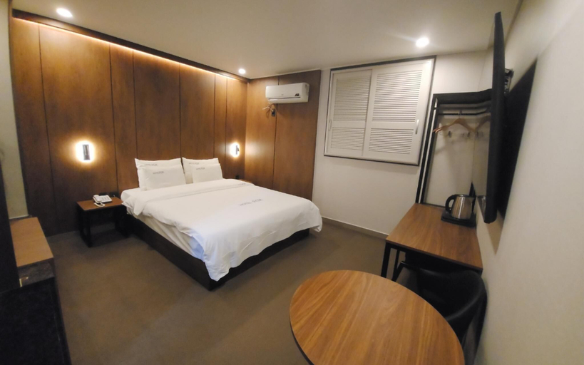 Others 2, Jeonju New Town Hotel Fox-FOX 2.0, Jeonju