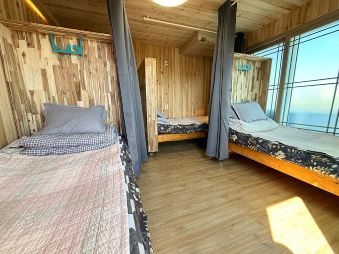 Bedroom 2, Bangdigareum B&B, Seogwipo