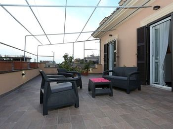 Others 5, Colosseum Terrace, Rome