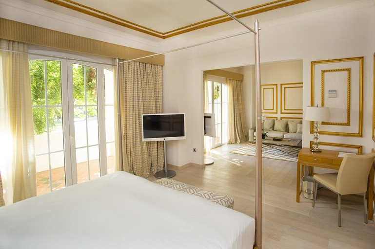 Bedroom 5, Grand Hotel Las Dunas, Autograph Collection, Málaga