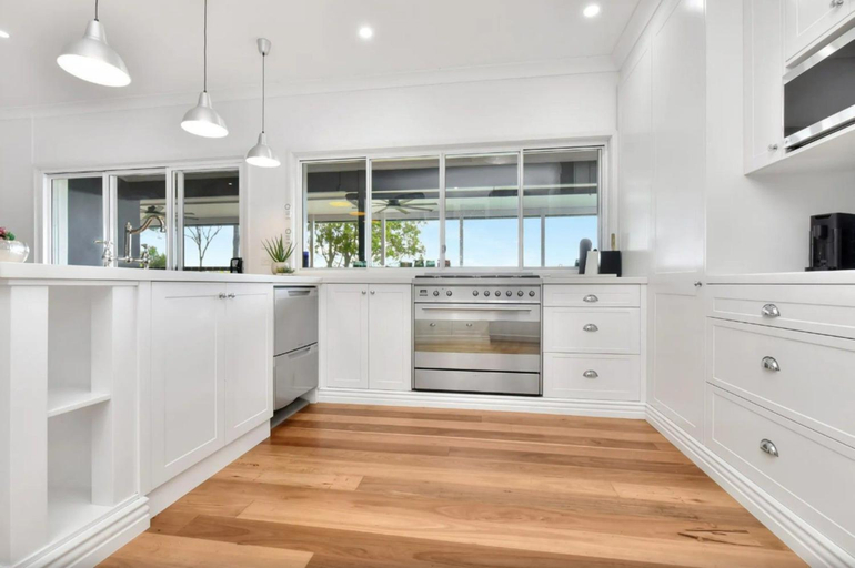Others 4, Palmers Lane Vineyard Cottage, Cessnock
