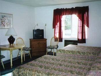 Others 4, Stagecoach Motel, Nevada