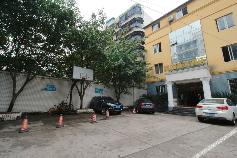 停���场, Jiarui Business Hotel, Meishan