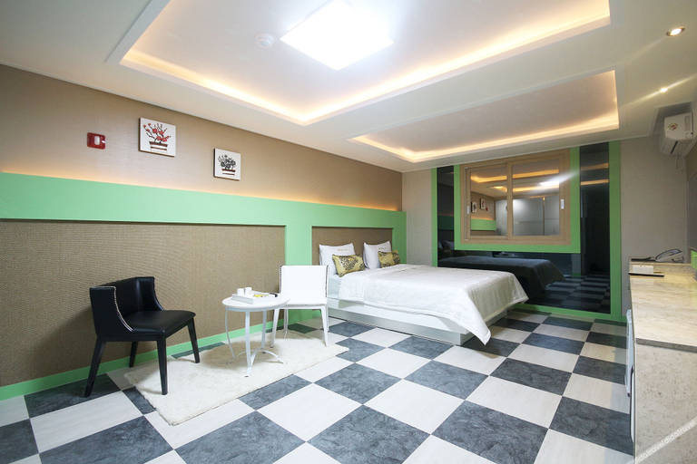Bedroom 3, Goheung Nokdong Hotel J, Goheung